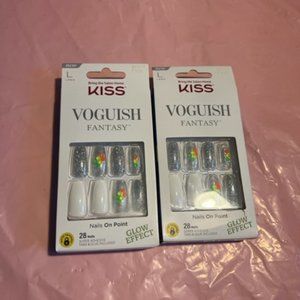 NEW- KISS- 2 Glow Effect Nails